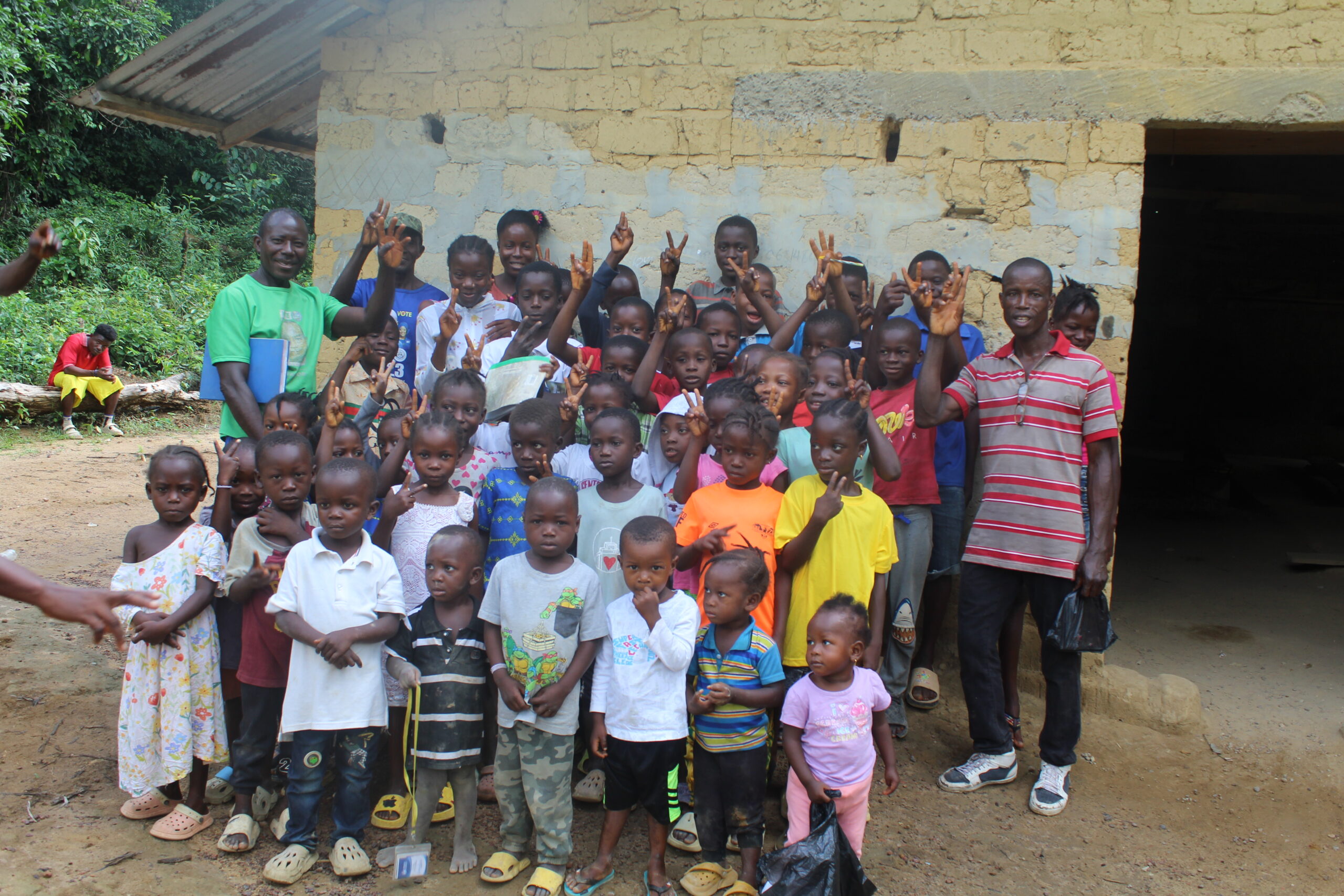 Read more about the article Revitalizing Education in Jarwuta, Bong County through the Community Livelihood Assistance Project